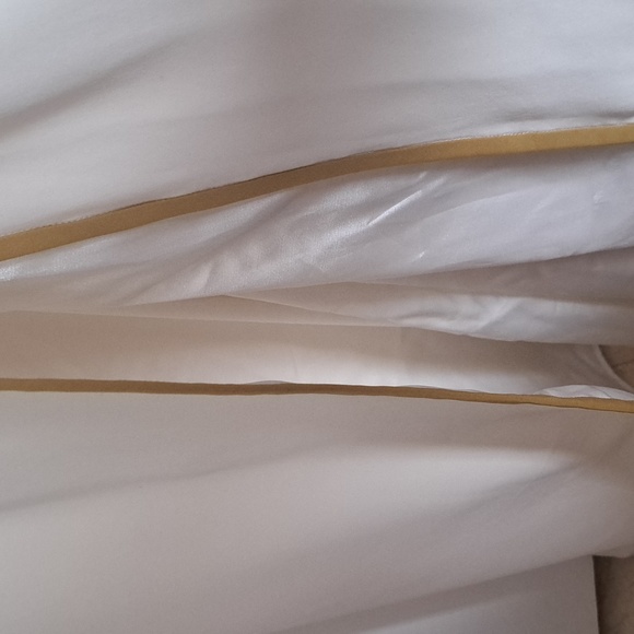 Elie Tahari silk gown size us 4 - Picture 9 of 13